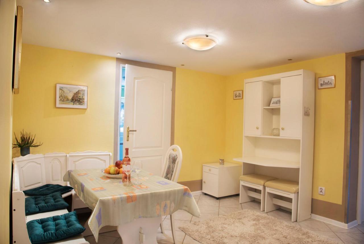 Gorska Kraina Apartment Bielsko-Biala Bagian luar foto