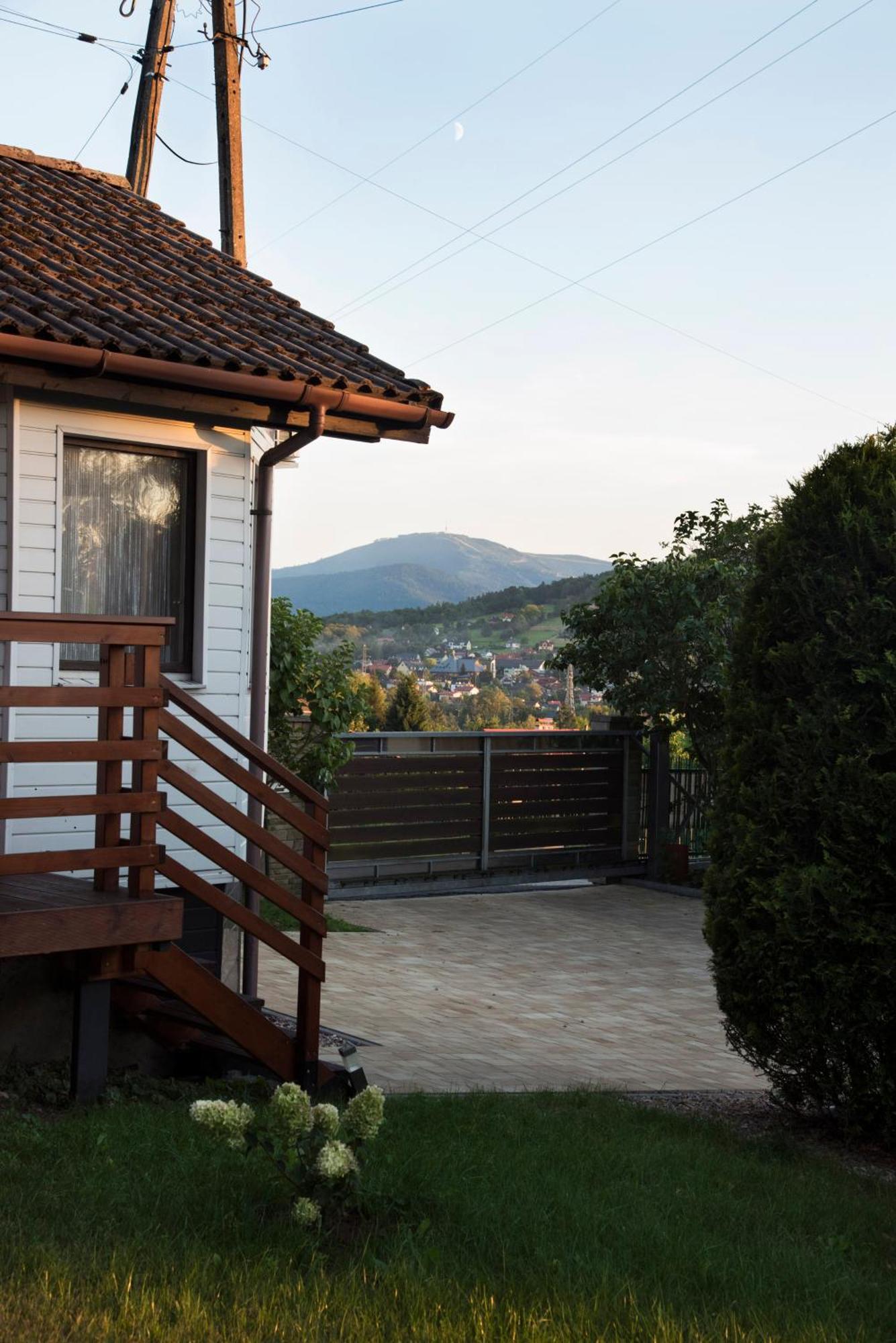 Gorska Kraina Apartment Bielsko-Biala Bagian luar foto